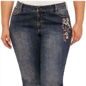 Liz Claiborne Embroidery Jeans